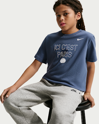 Paris Saint-Germain Big Kids' Nike Soccer T-Shirt. Nike.com